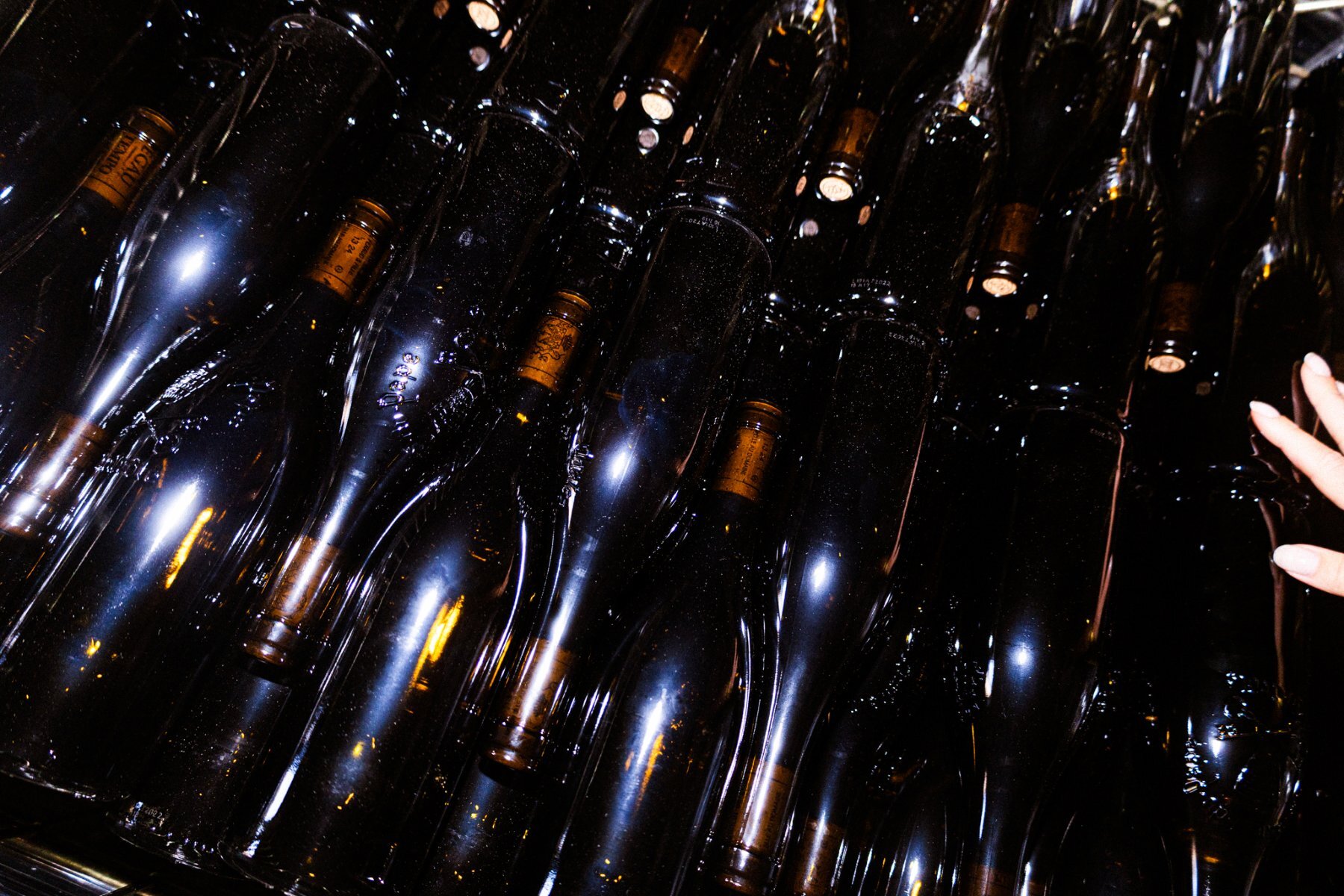 ensemble bouteilles vins cuvees pegau